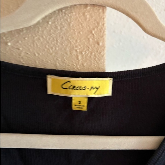 Circus by Sam Edelman Black Sleeveless Tank Top - Picture 2 of 4